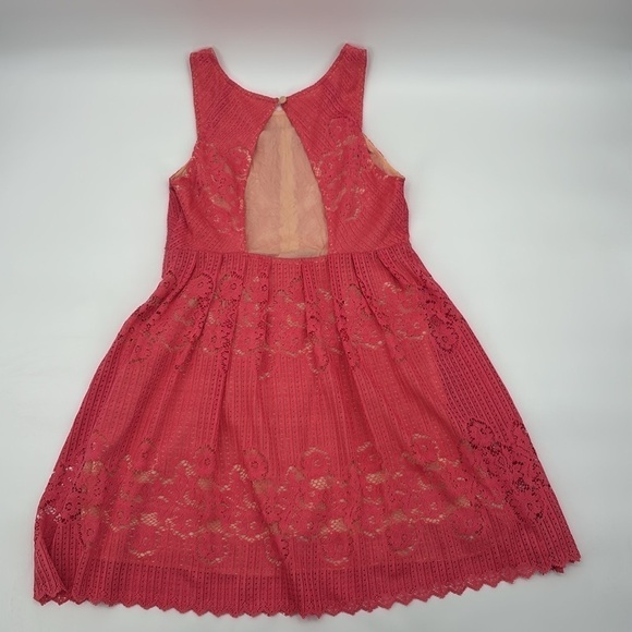 Free People Rocco Pink Lace Sleeveless Open back Mini Dress size 8 - Picture 5 of 9